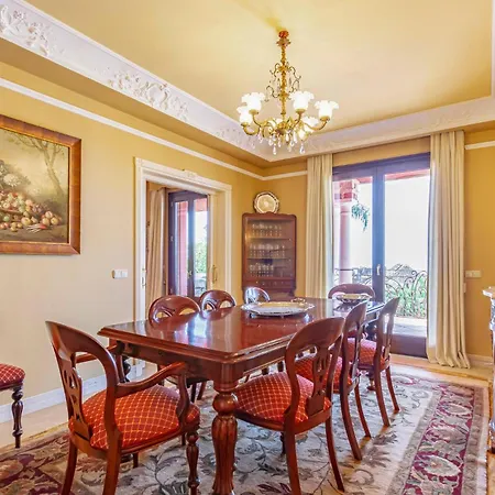 Semesterbostad Beautiful In With Wifi, Outdoor Swimming Pool And Swimming Pool