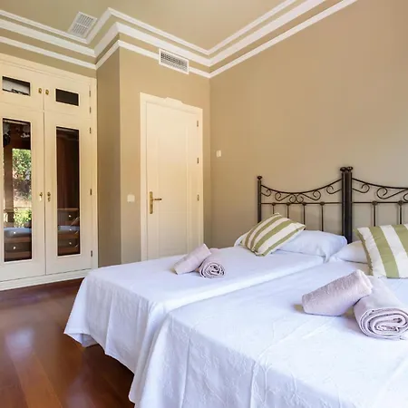 Beautiful In With Wifi, Outdoor Swimming Pool And Swimming Pool * Marbella